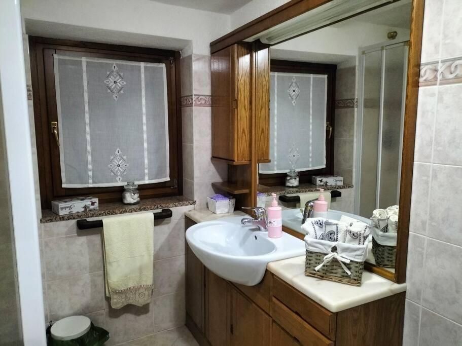 Appartamento Di Montagna Lo Grop Chambave Ngoại thất bức ảnh